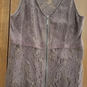 Lace Sleeveless Top with Zipper